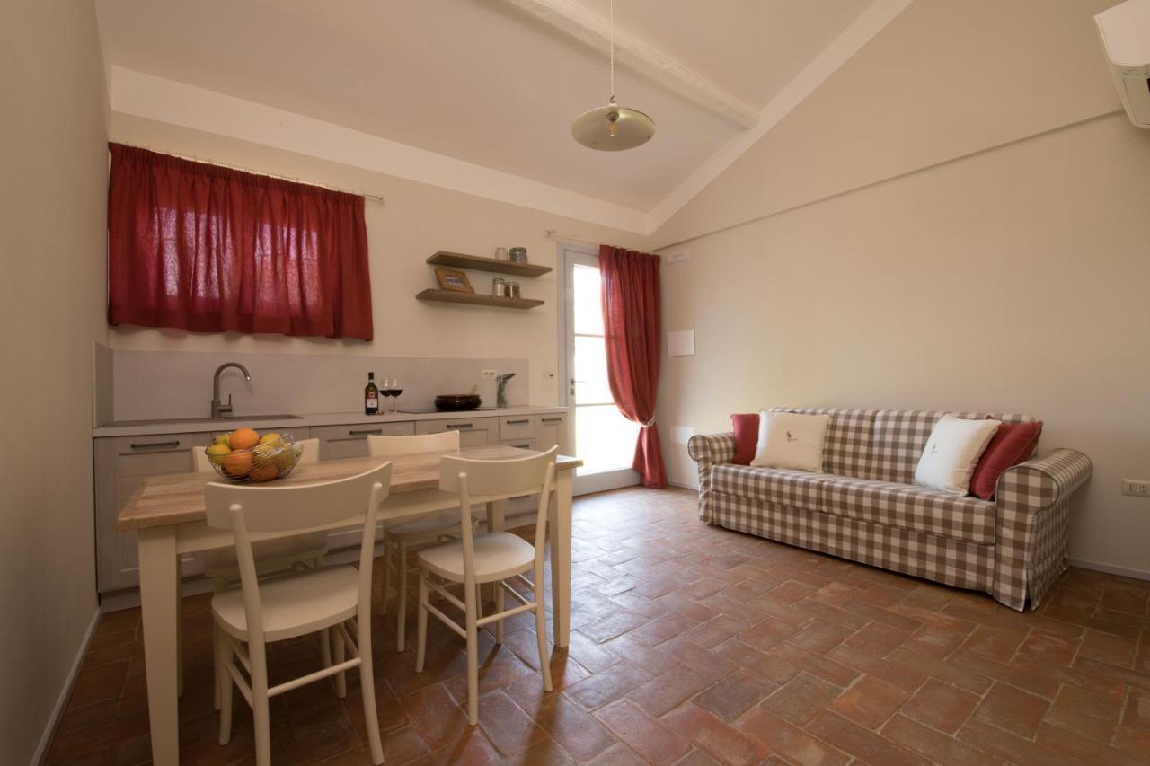 Agriturismo Poderedodici Орбетело Екстериор снимка